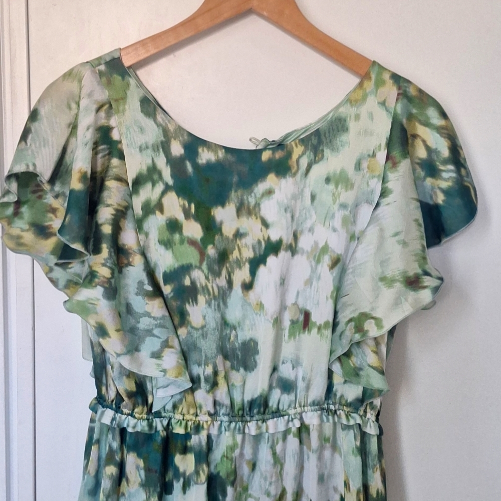 Gorgeous green dress
